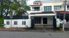 Dynamic Homes